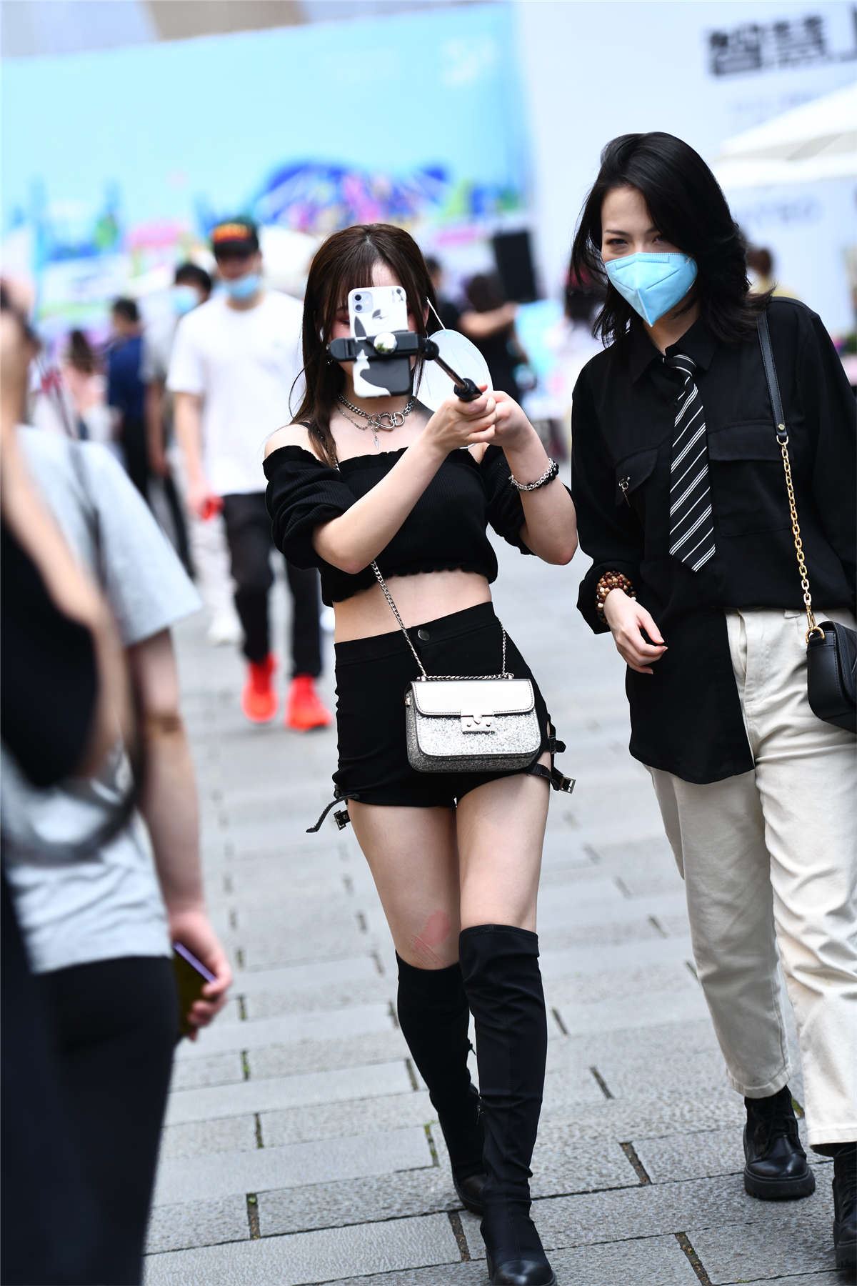 甜美长靴短裤