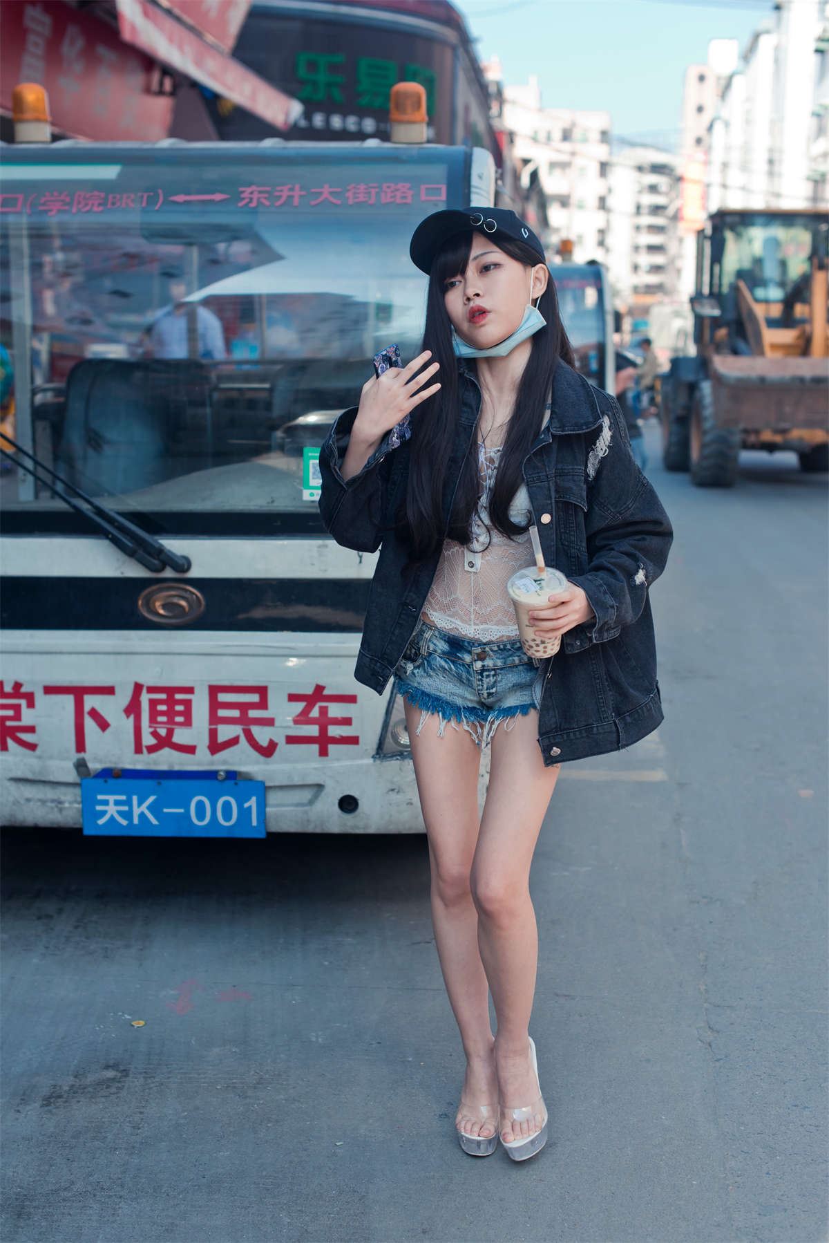 热辣牛仔裤
