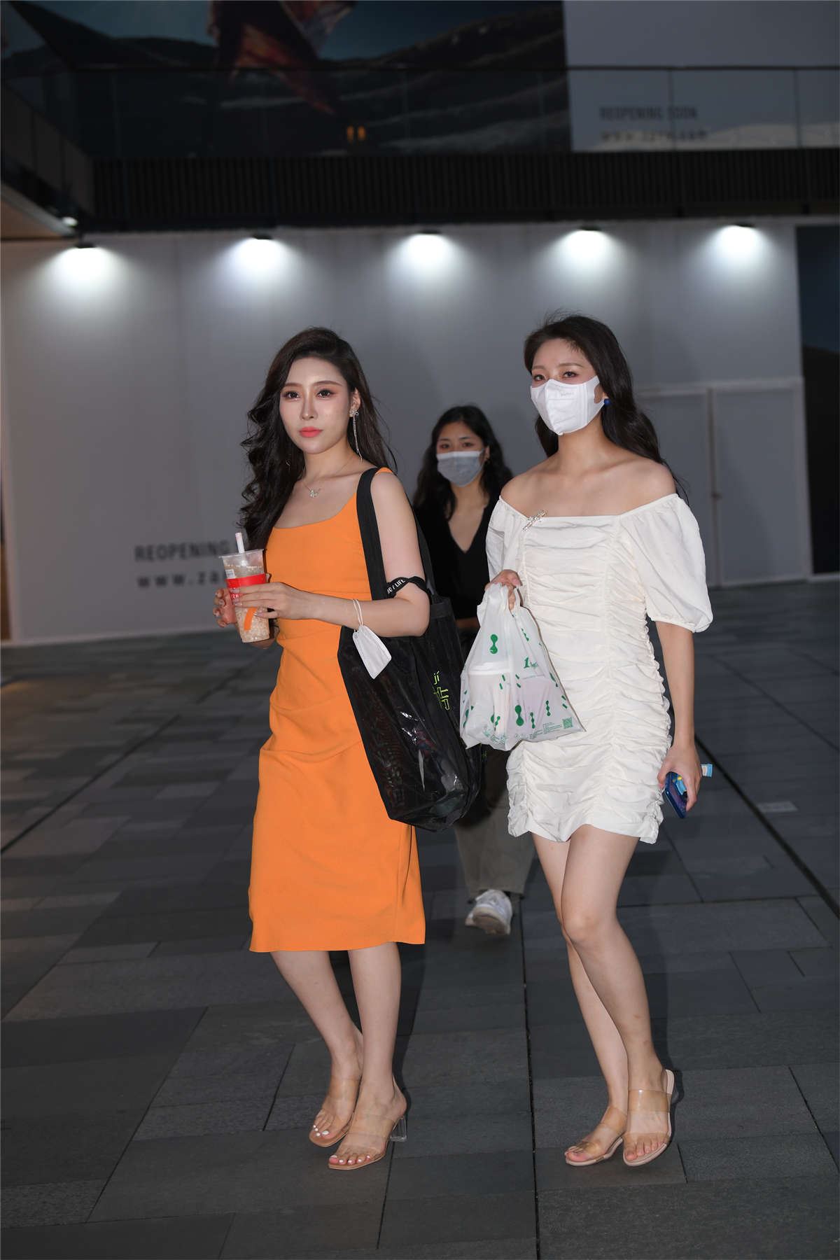 晚间闺蜜