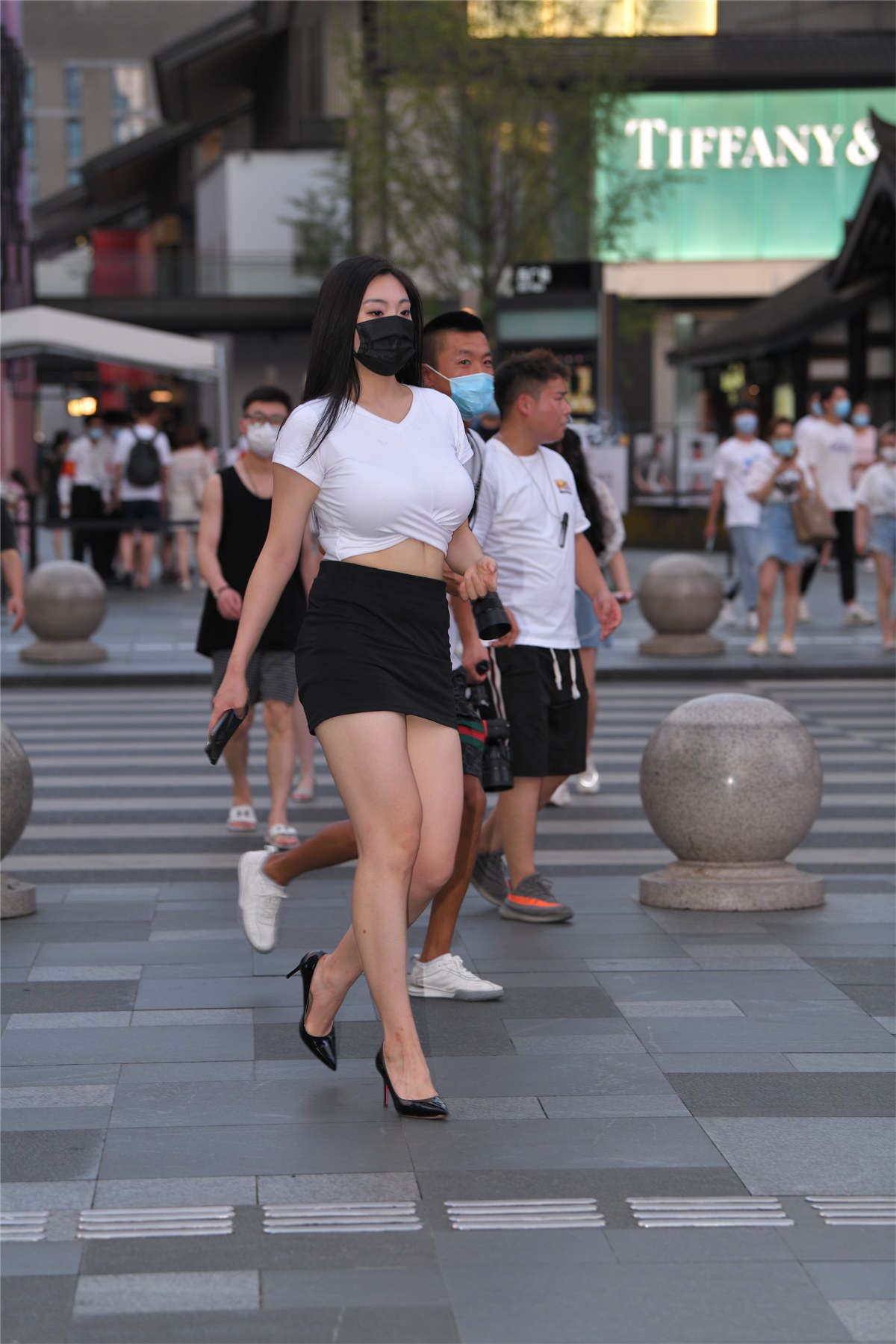 丰满包臀裙