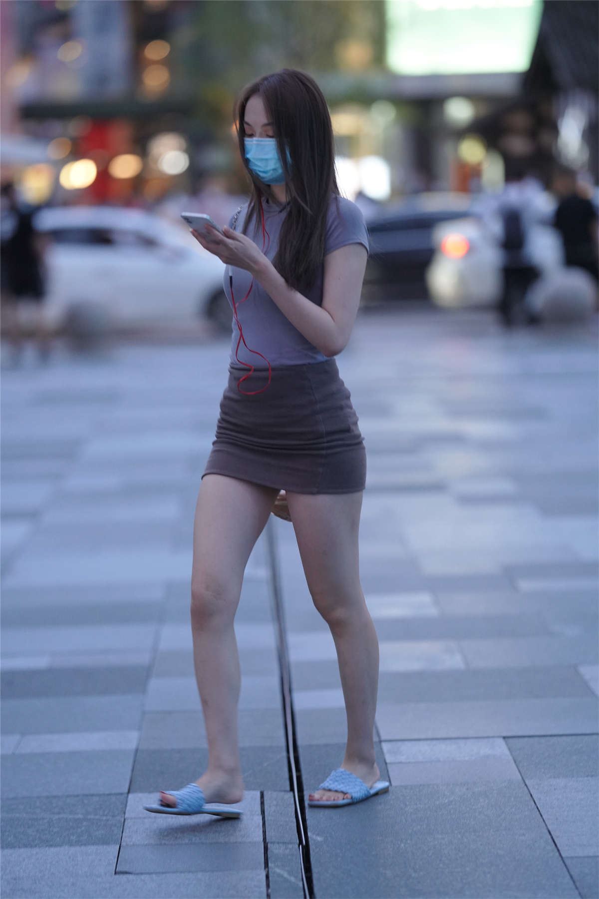 修身短裙搭配