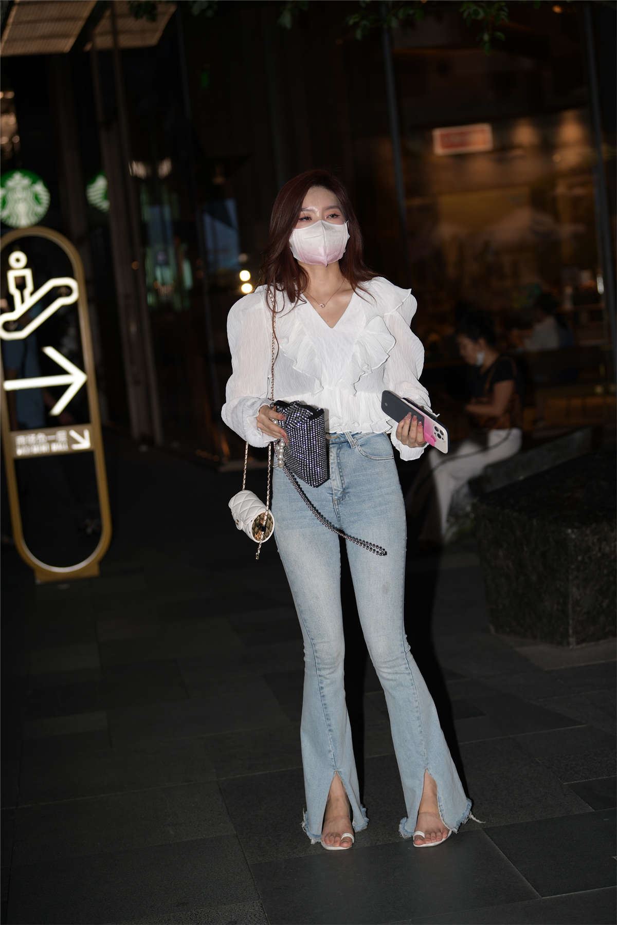 黑夜里的光