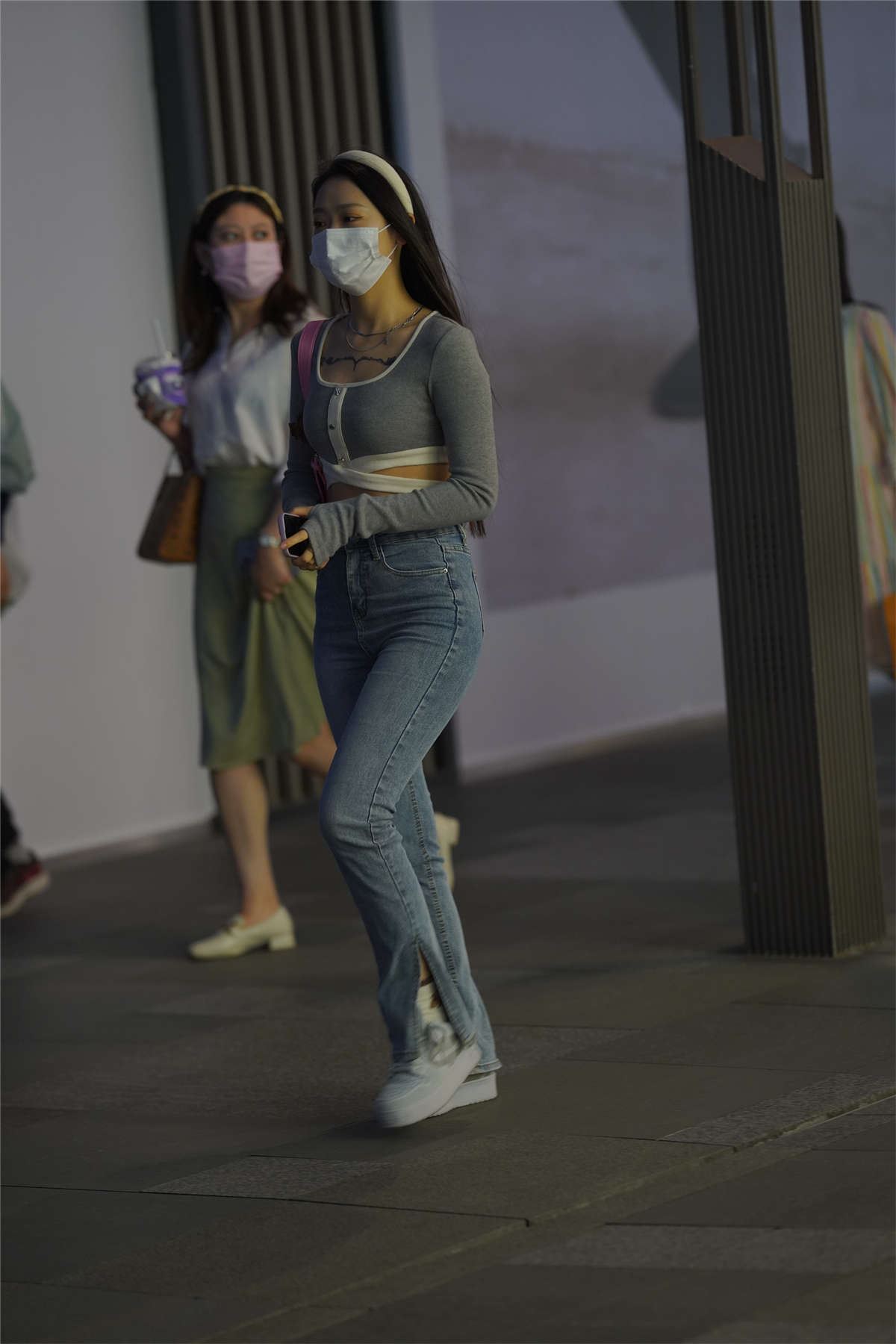清爽牛仔裤