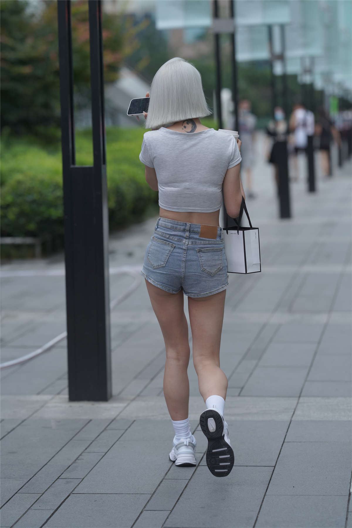 简单活力短裤