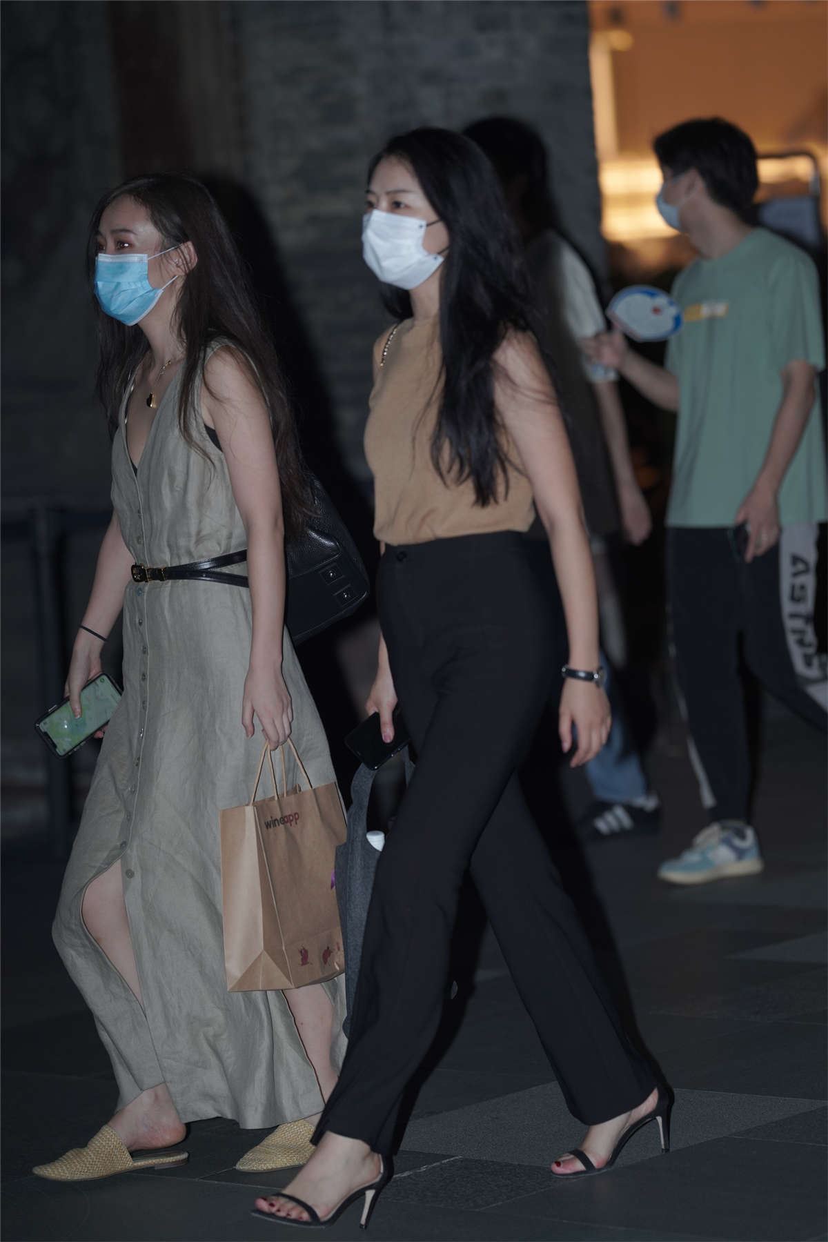 温婉气质美女