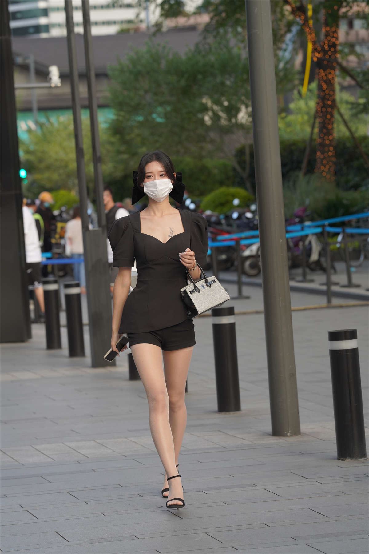 大气黑色系