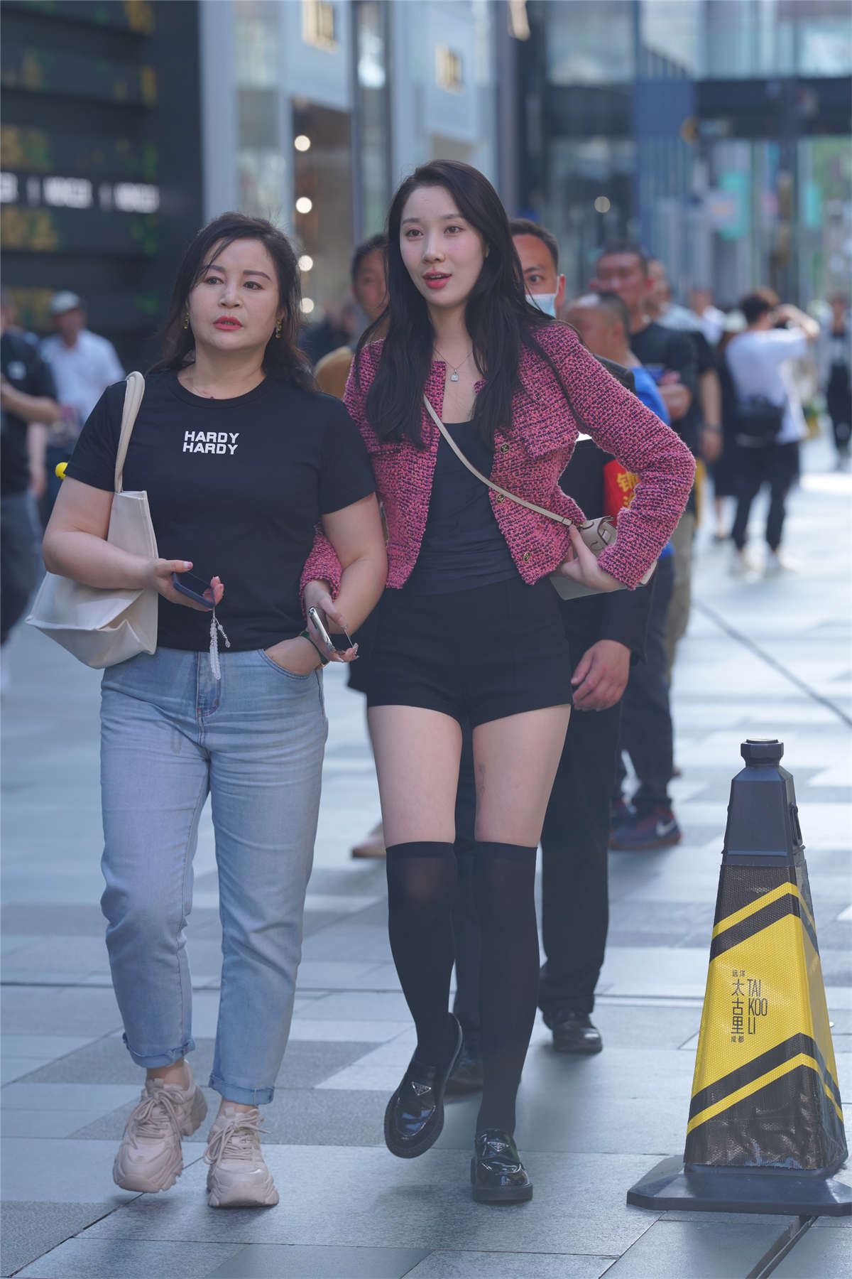 高挑美女