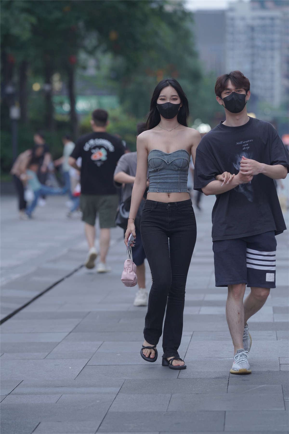 令人羡慕的帅哥美女
