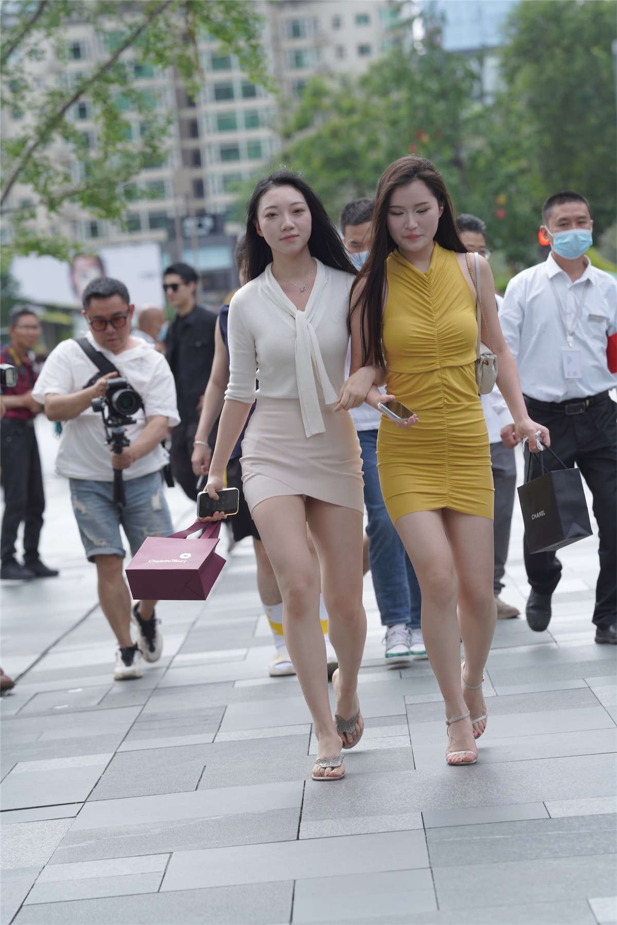 魅力修身裙姐妹