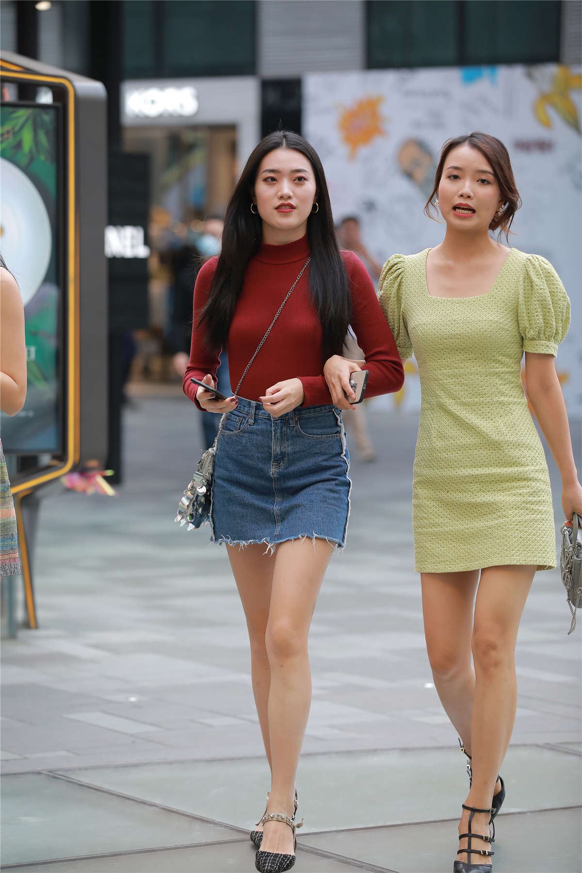 牛仔裙修身百搭