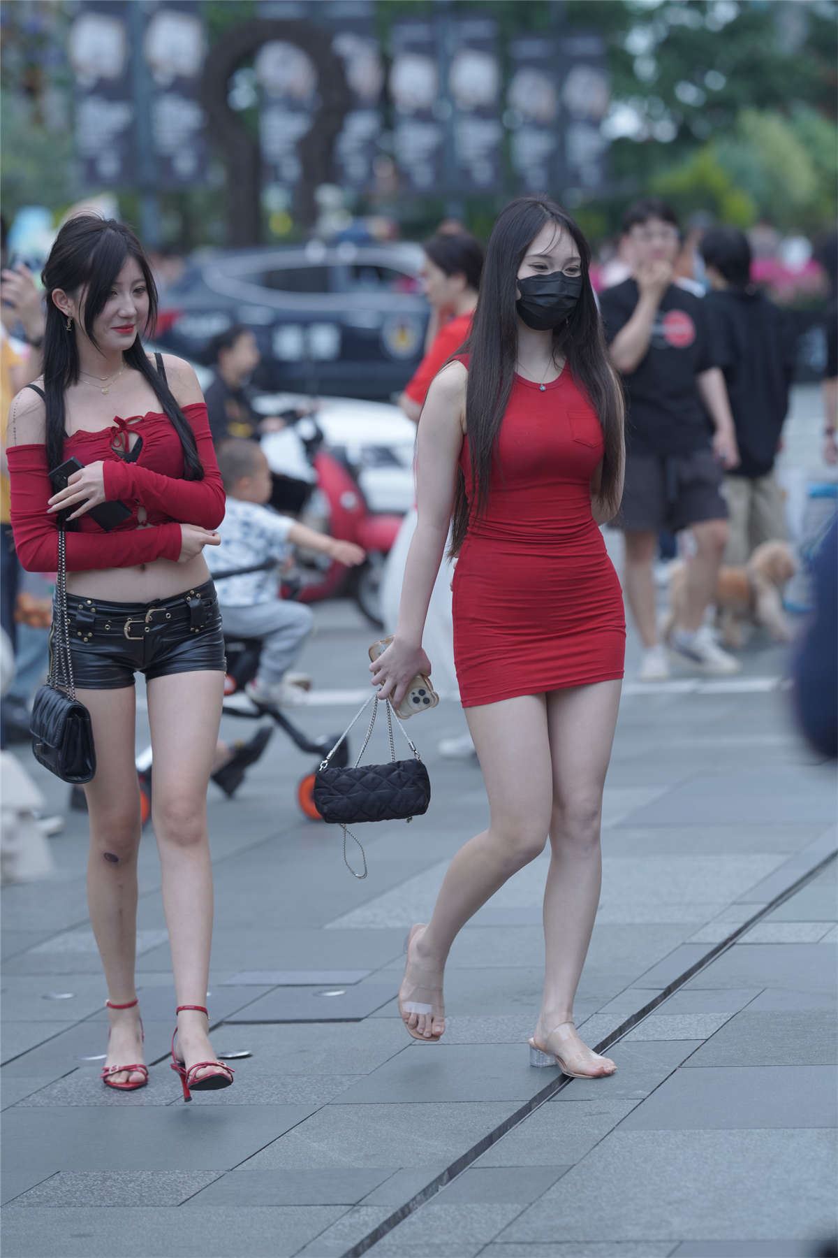 亮眼的红色