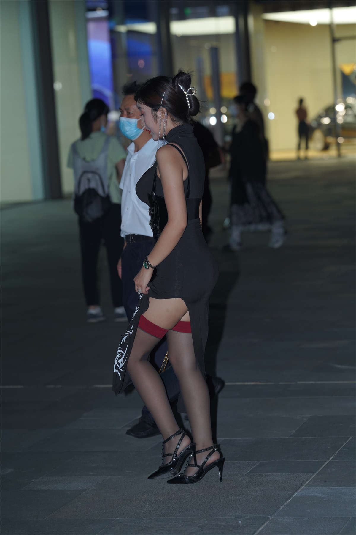 黑色旗袍