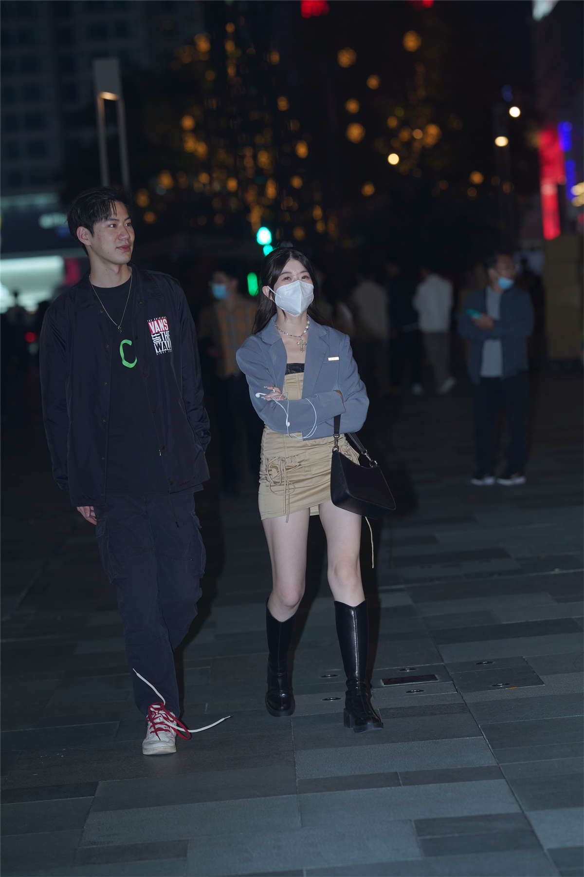 皮靴美腿的诱惑