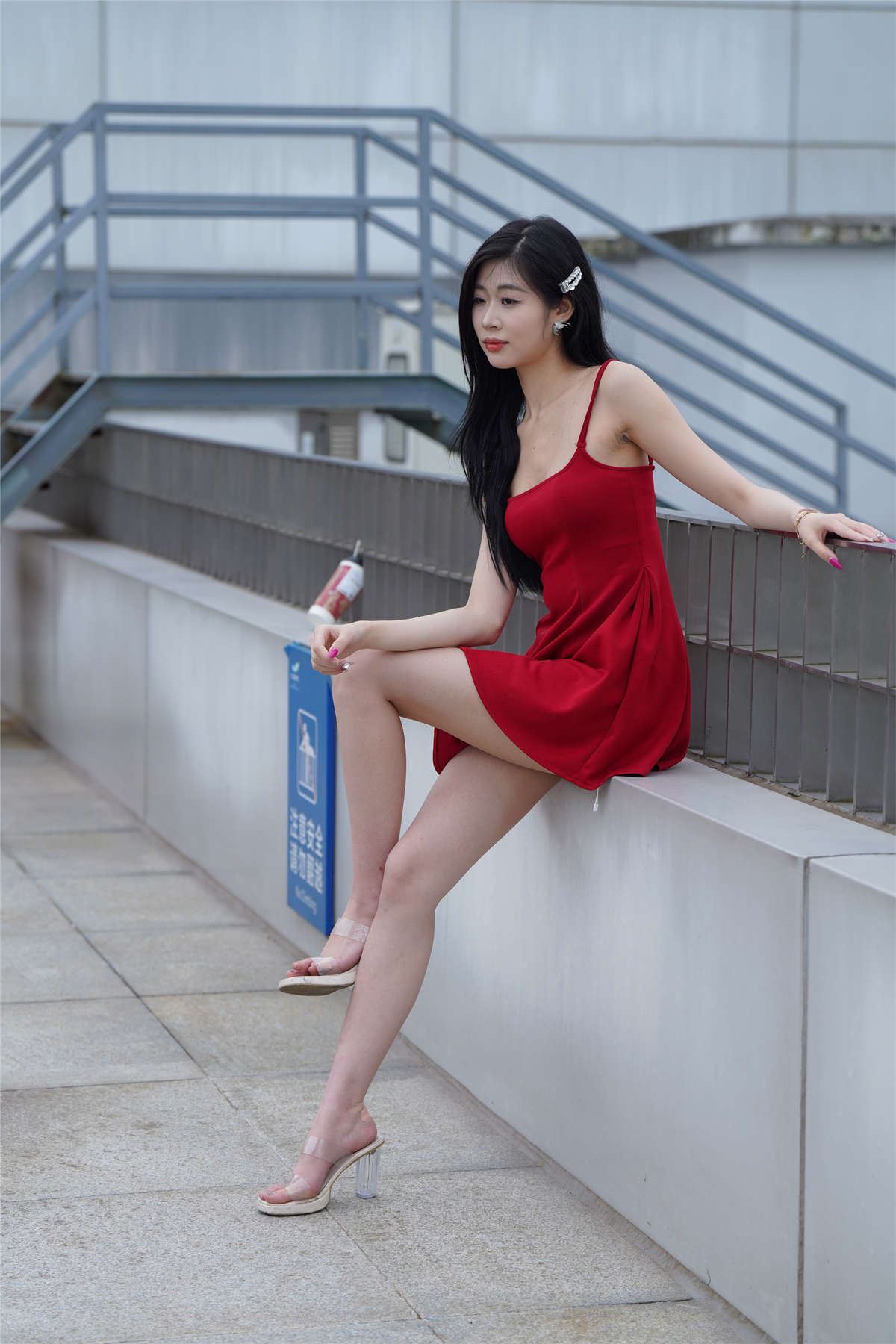 魅力红裙