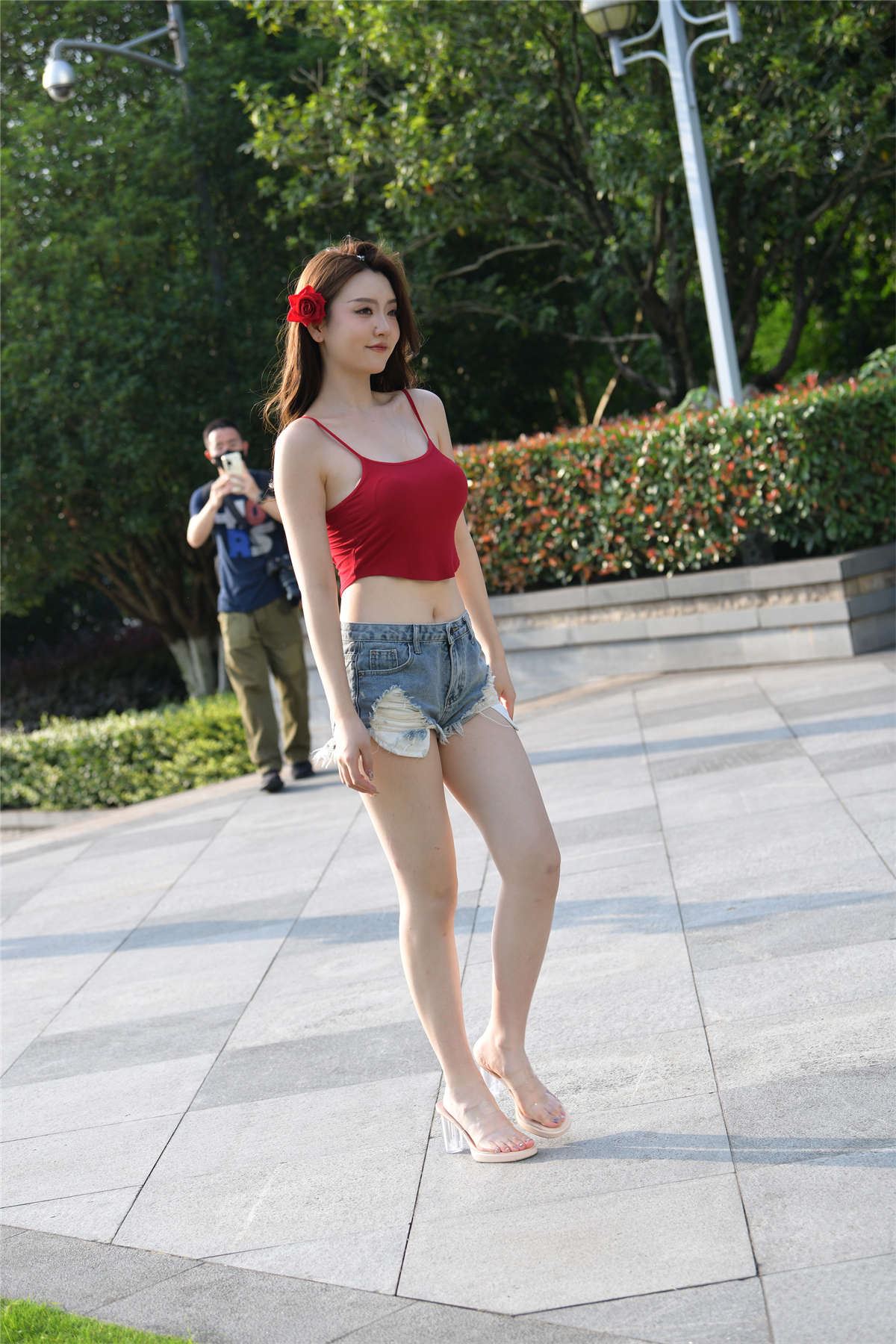 甜美牛仔短裤