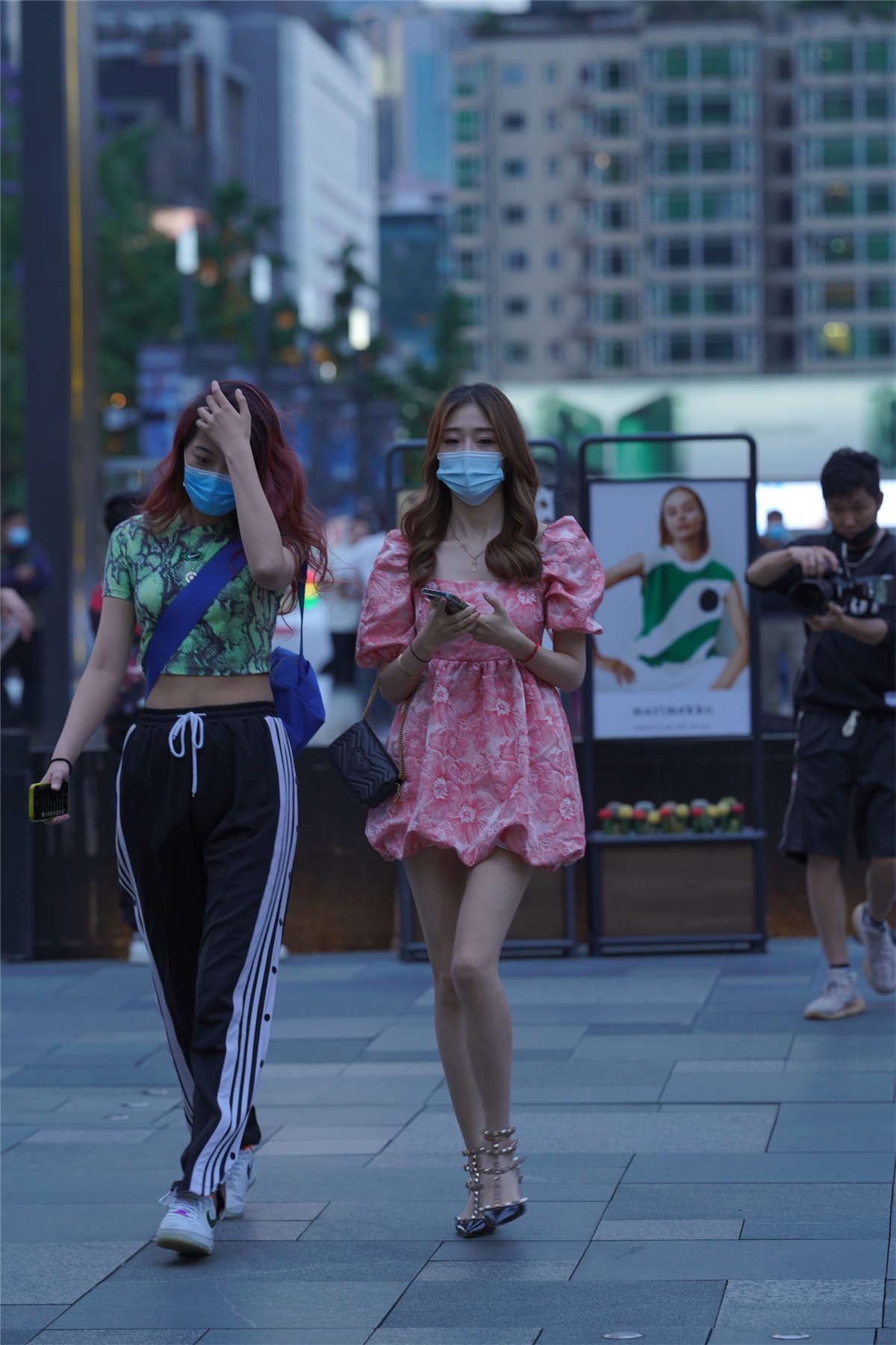 甜美女孩
