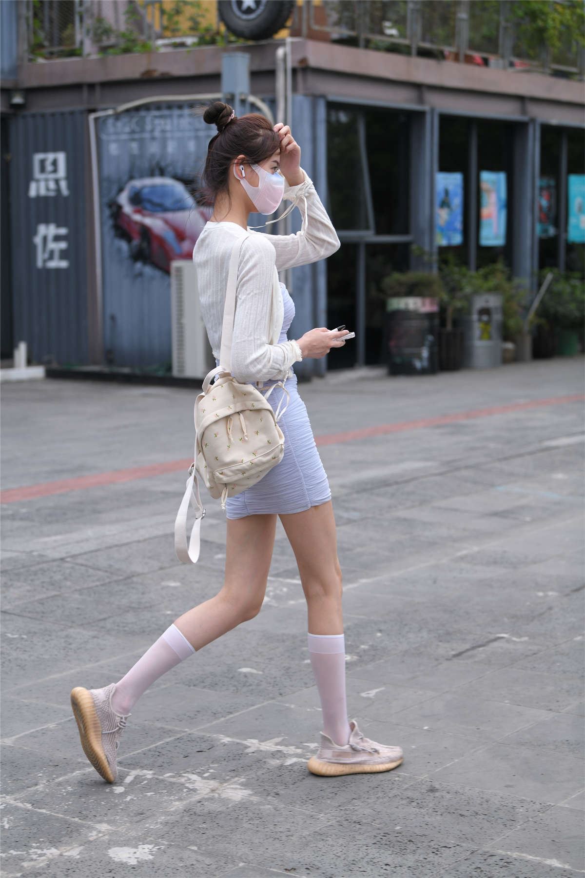 骨感清秀美