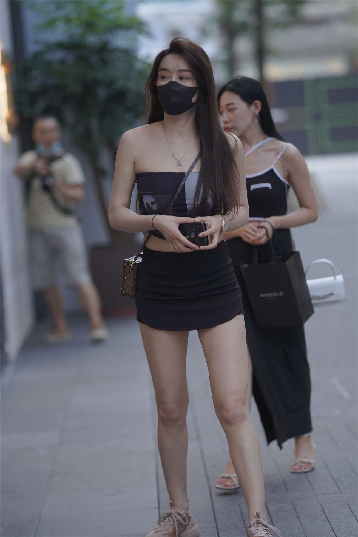 美腿小姐姐