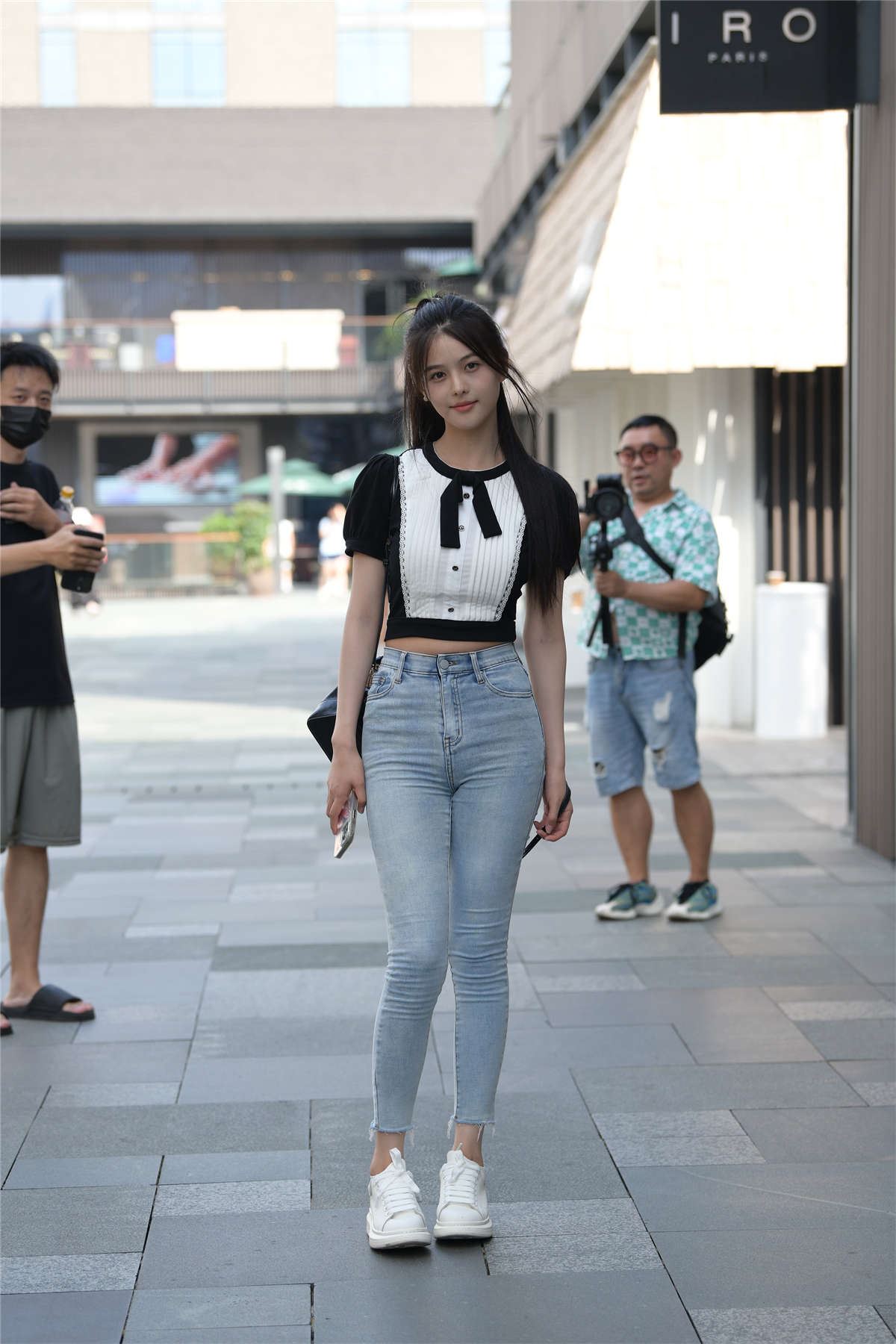 清秀可爱邻家小妹