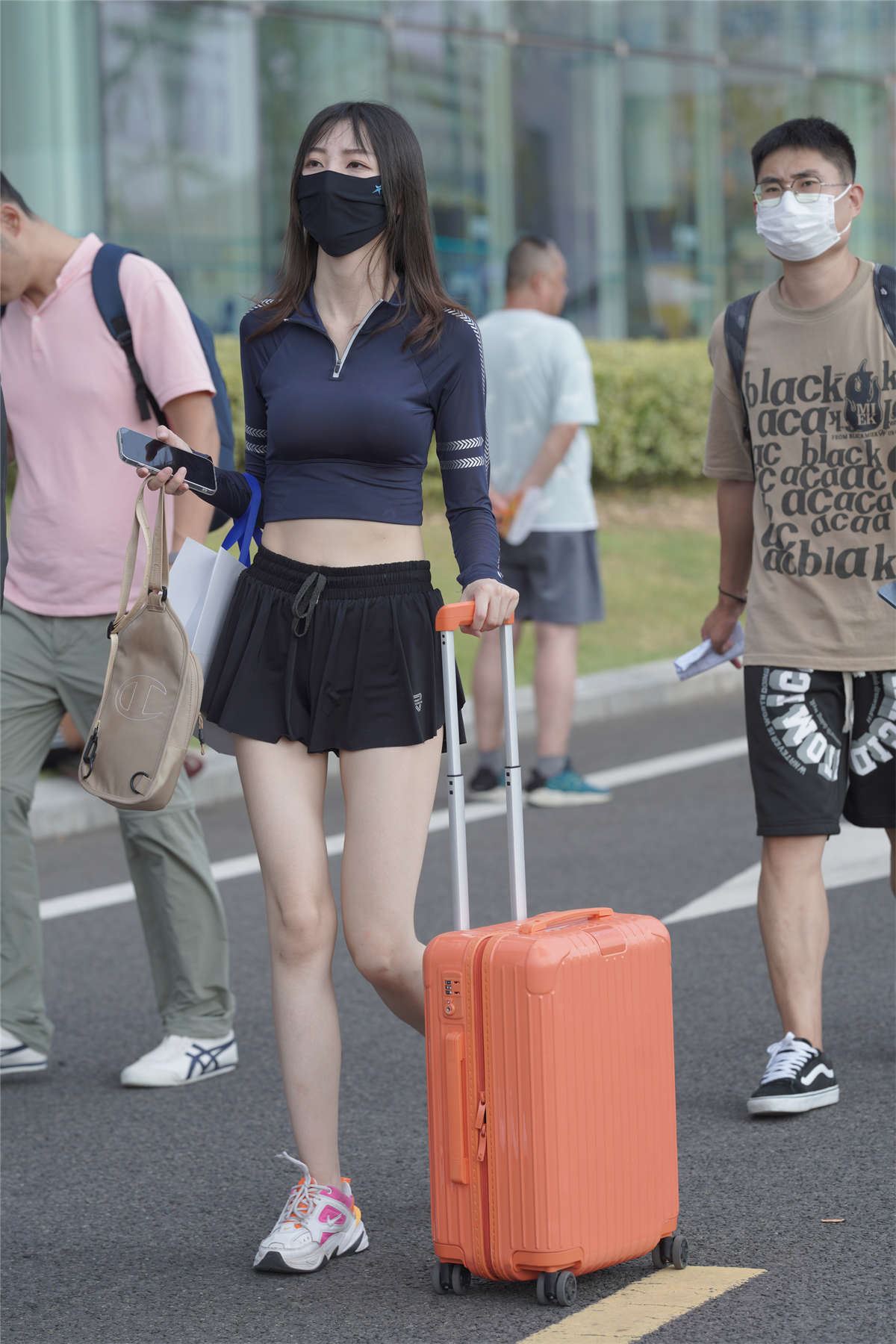 鞋子的配色真好看