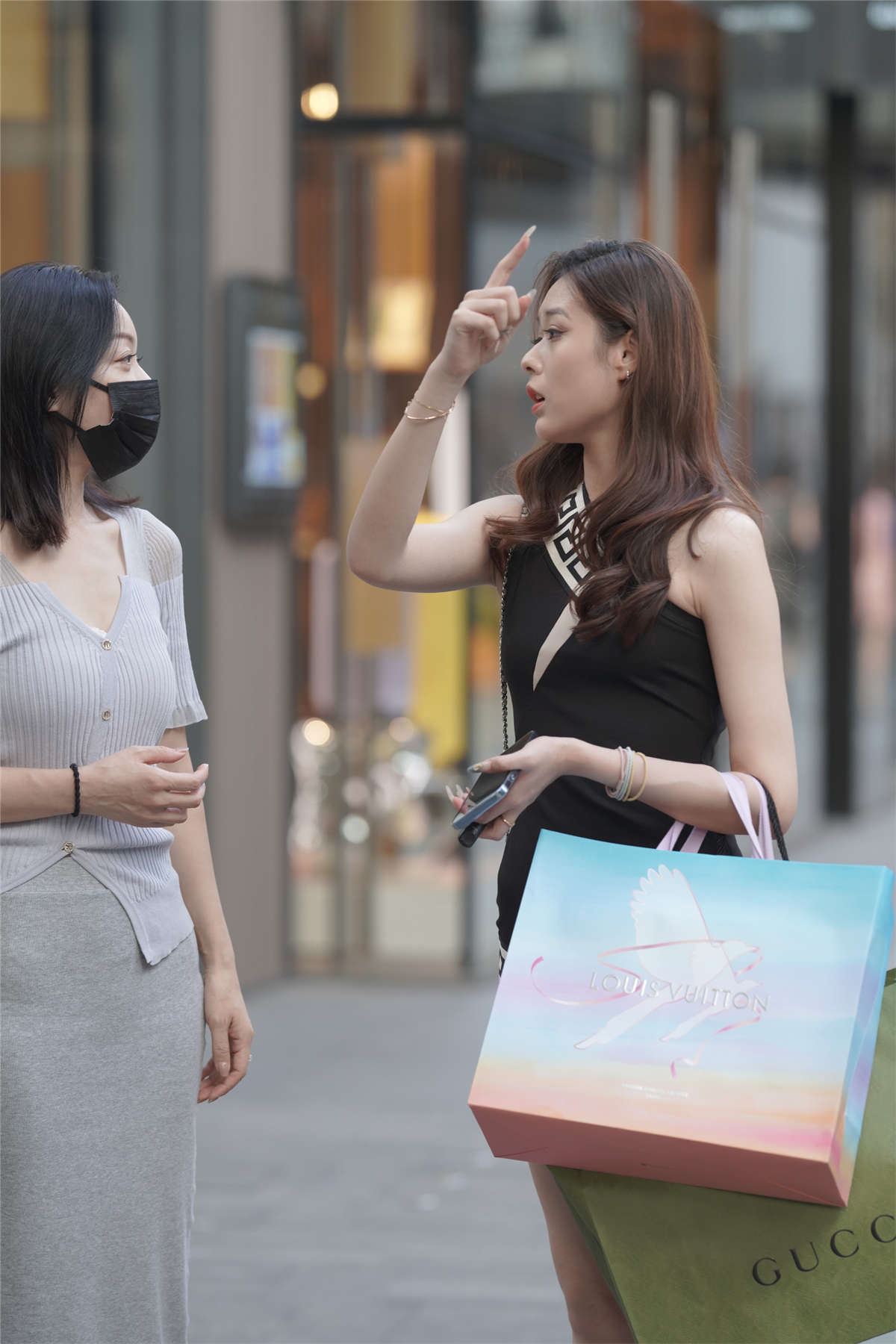 女神设计感黑裙
