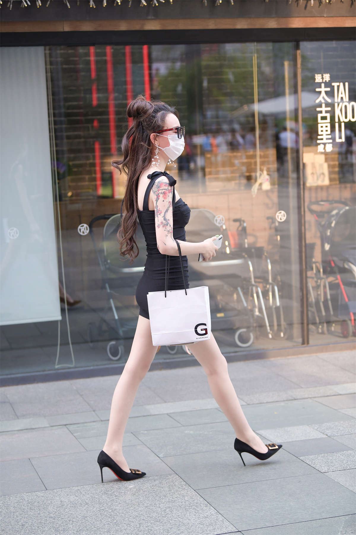 摄神街拍作品 - 美腿高跟美女丝袜篇