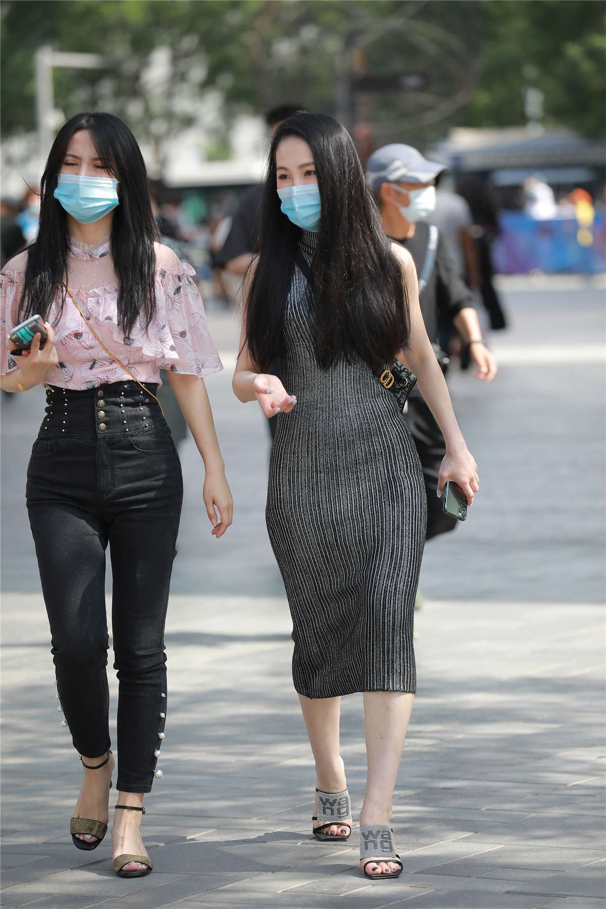 四九城嘎子街拍作品 - 性感包臀裙美妇