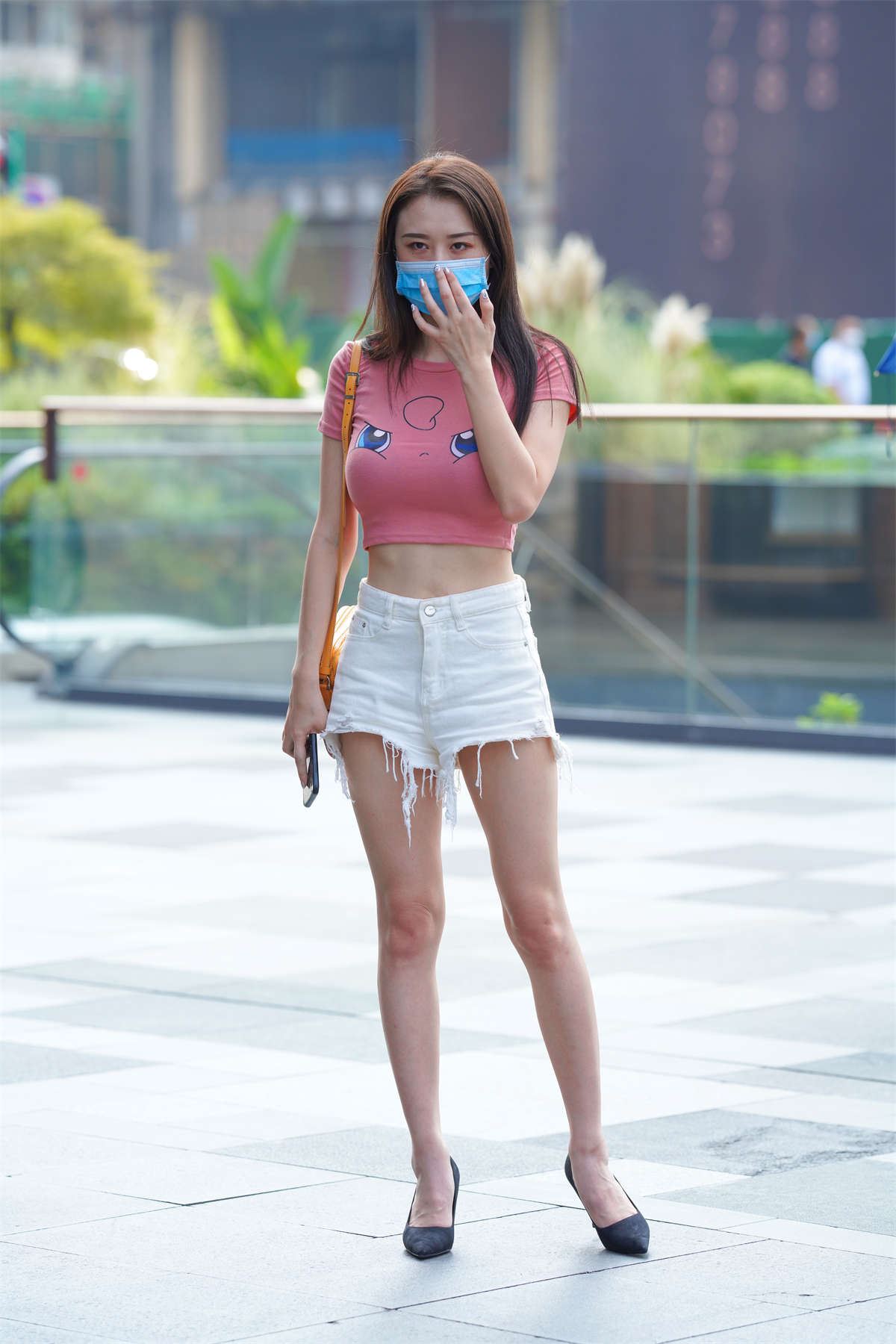 粉白搭配少女