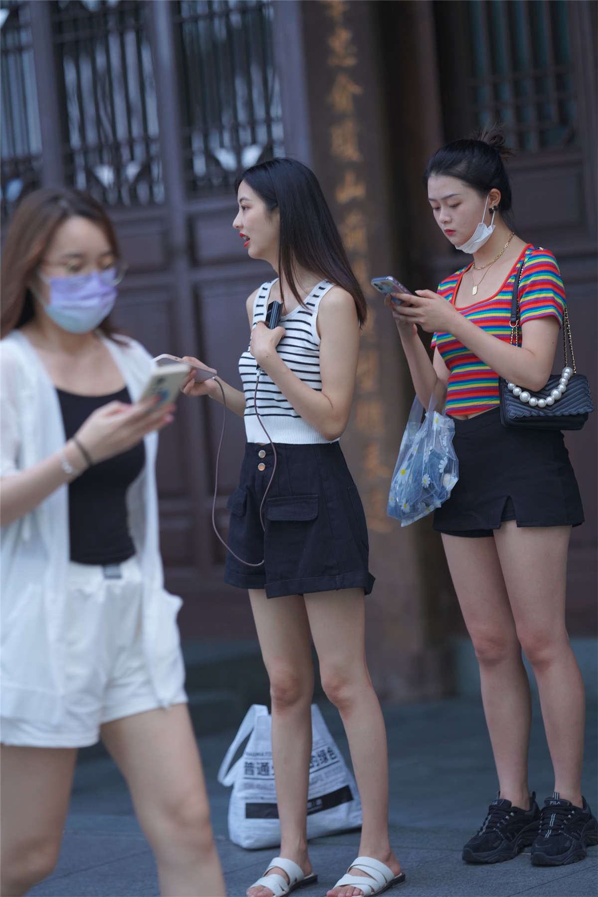 可爱短裙小妹