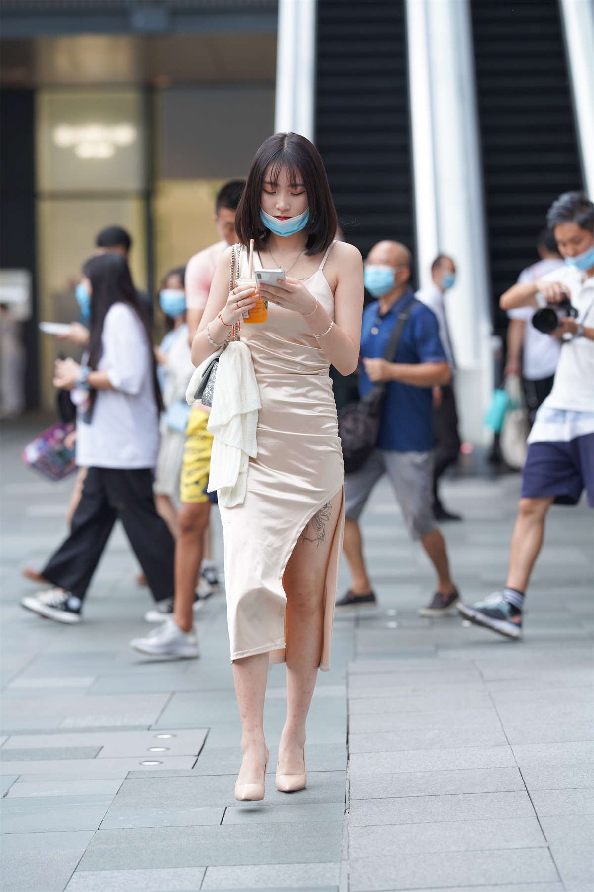 丝质长裙