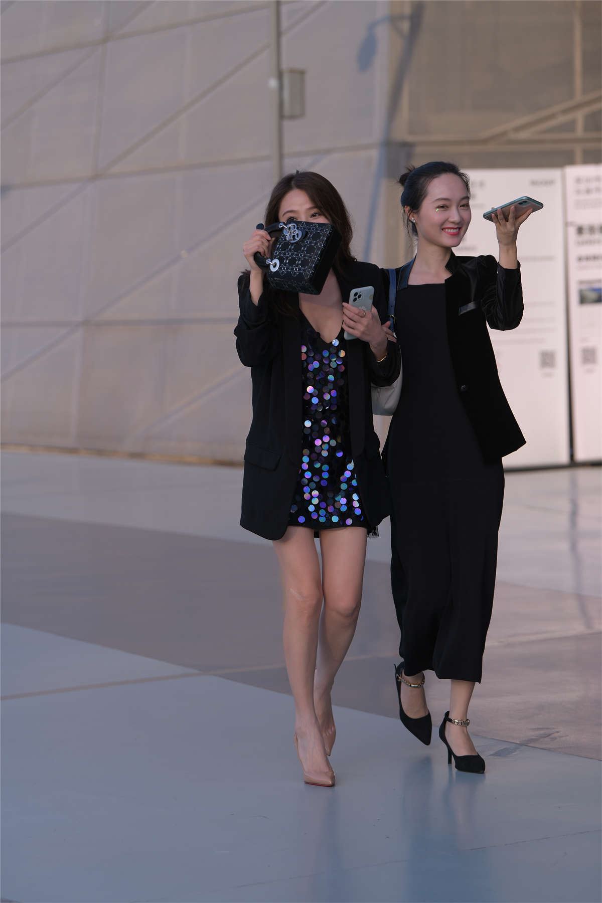 首页女神丝模街拍秀人名站单购充值 请输入搜索内容  魅丝社 发布 关注 咨询 APP 意见 魅丝社 街拍摄影 魔镜原图专区 黑色连衣裙 黑色连衣裙 魅丝