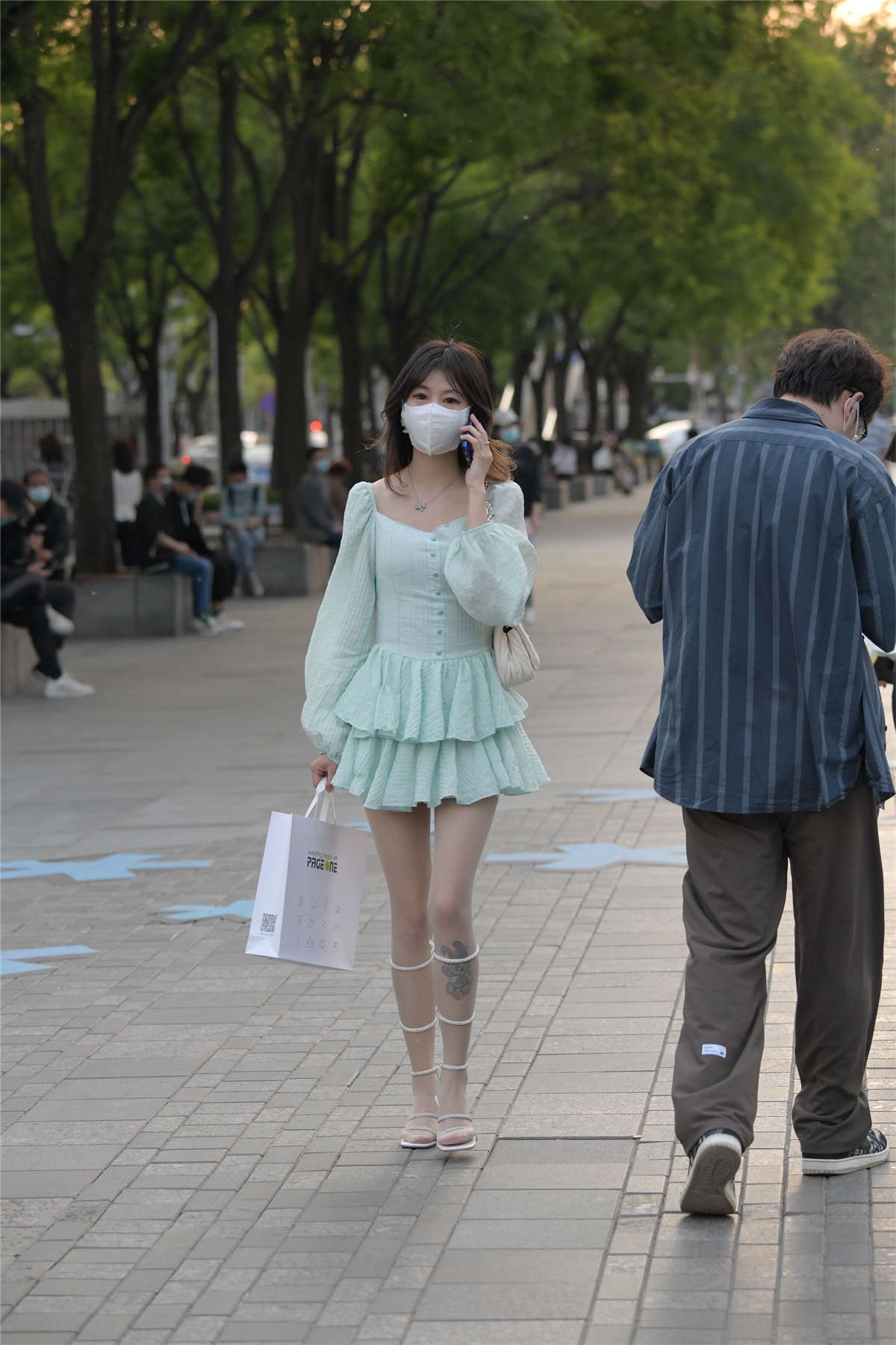 清秀果绿色