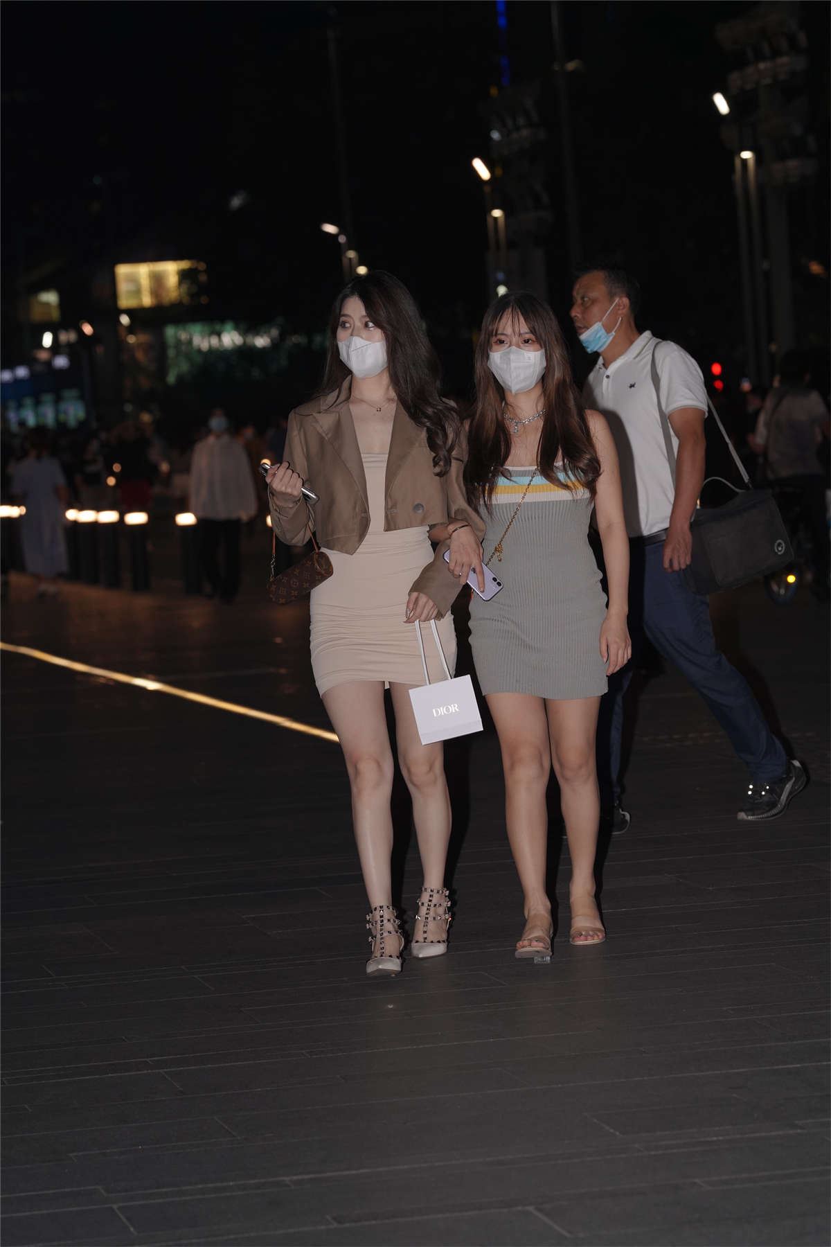 简约气质针织裙搭配