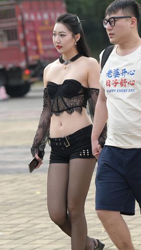 性感的抹胸黑丝清凉美女(95P)