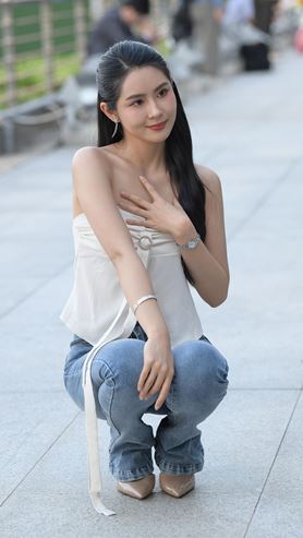 蓝牛美女(89P)