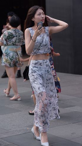 （套图）瘦瘦的妹子(54P)