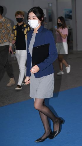 黑丝女销售(65P)