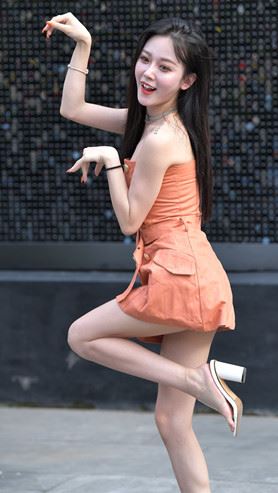 娇小玲珑妹子(74P)