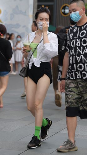 绿袜美腿小姐姐(39P)