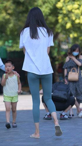 瑜伽裤美女(58P)