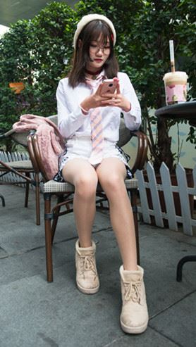 （套图）肉丝美腿小妹(179P)