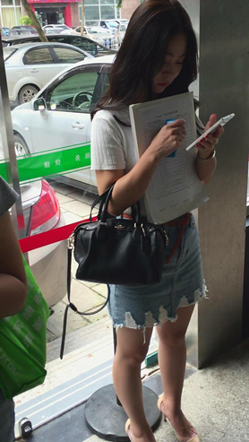 高跟鞋美腿