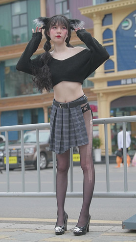 白嫩美女小姐姐