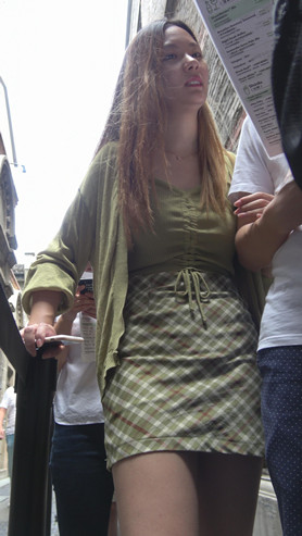 黄发小姐姐