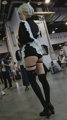 漂亮的coplay女仆小姐姐