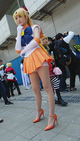 橘色短裙肉丝美女cosplay