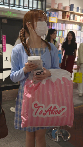 双马尾美女