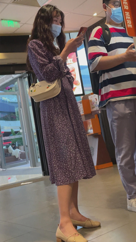 长裙美女