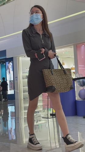 肉丝美女
