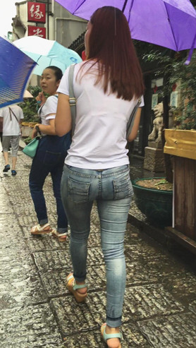 灰牛妹子